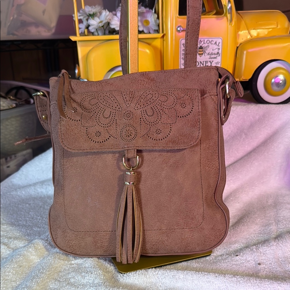 Elegant Brown Shoulder Bag
